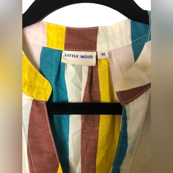 Little Mojo Colorful Rainbow Button Front Sleeveless Shift Dress Size Medium - Picture 7 of 7